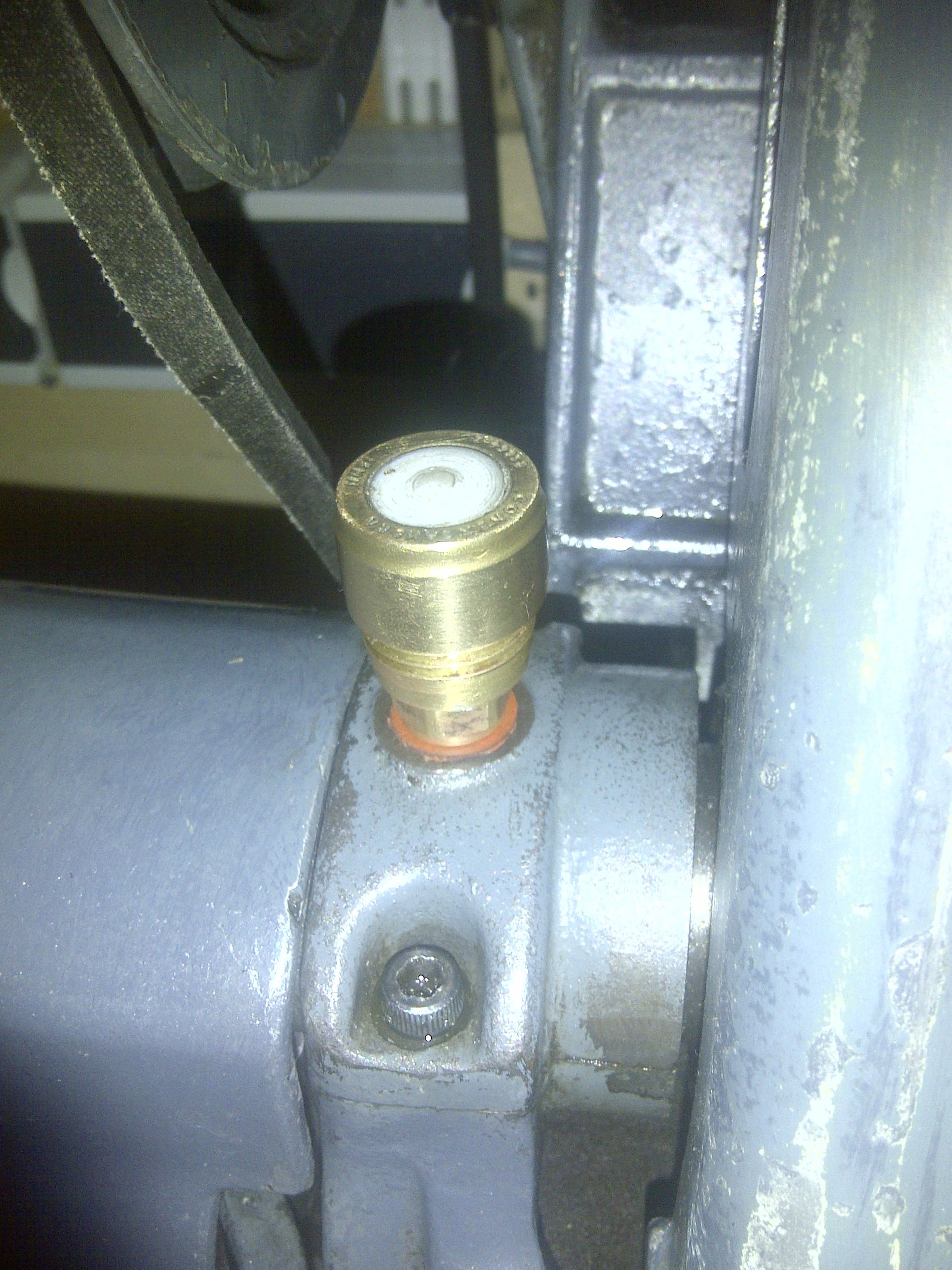 Handmade oiler
